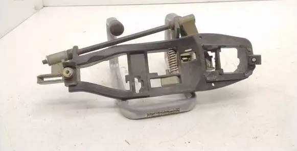 BMW 3 E46 Front door exterior handle/bracket 51218253453