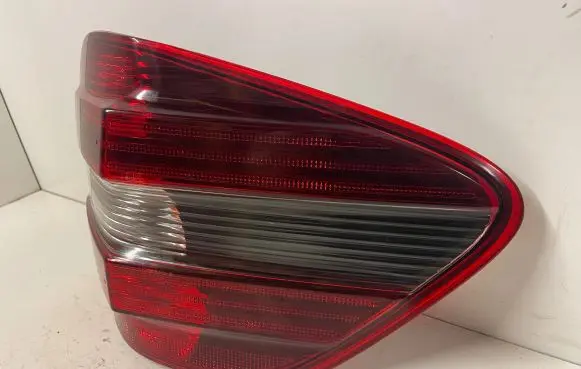 Mercedes-Benz ML W164 Rear/tail lights a1649061200