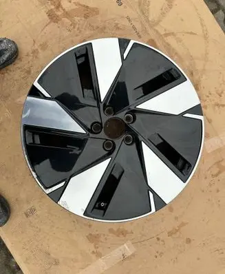 Volvo XC60 R19 alloy rim 32294213