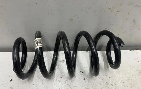 BMW 3 G20 G21 Rear coil spring 1234567