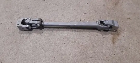 BMW M4 F82 F83 Steering column universal joint 2284712