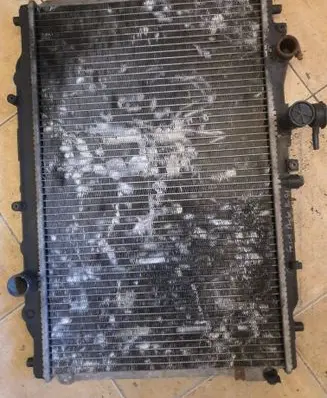 Coolant radiator