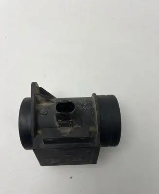 Audi A4 S4 B5 8D Mass air flow meter 71822101 074906461