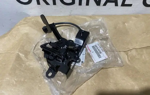 Toyota C-HR II Engine bonnet/hood lock/catch 53510F4100