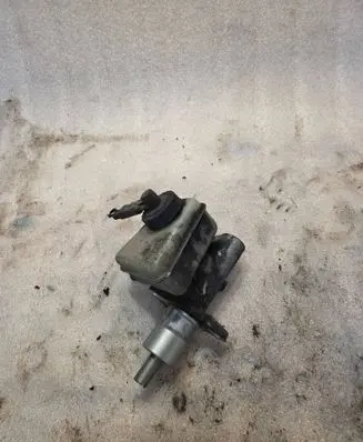 BMW 5 E34 Master brake cylinder