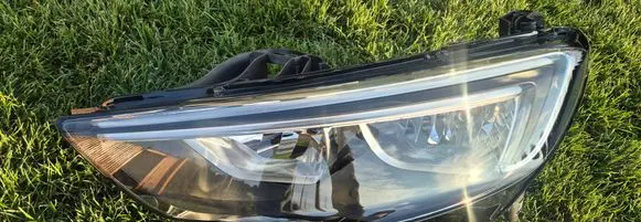 Opel Insignia B Headlight/headlamp 39209170