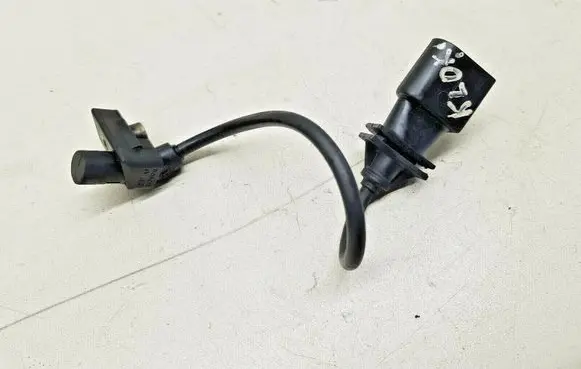 BMW X3 E83 Crankshaft position sensor 0281002477 nr6440