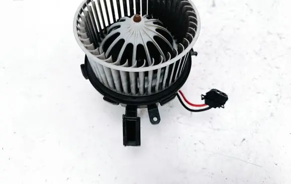 Audi Q5 SQ5 Heater fan/blower U0852003 U0851003