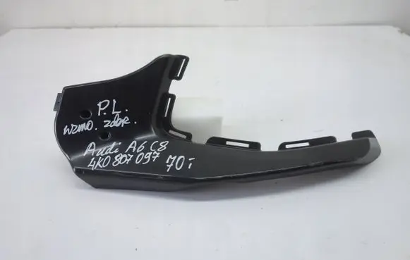 Audi A6 S6 C8 4K Front bumper mounting bracket 4K0807097