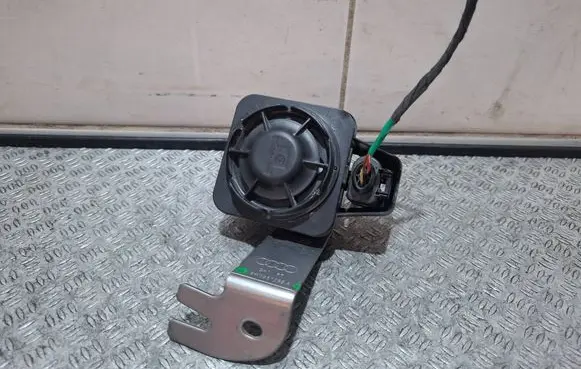 Audi A5 Alarm system siren 5Q0951605A 8W0951285A