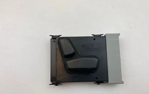 Chrysler Pacifica Seat control switch 68233978AA 10126136