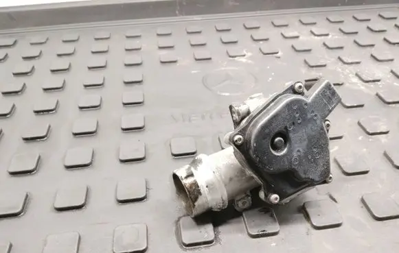Mercedes-Benz Citan W415 Throttle body valve 161a03415r