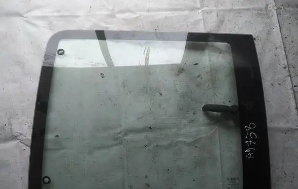 Fiat Doblo Rear side window as2