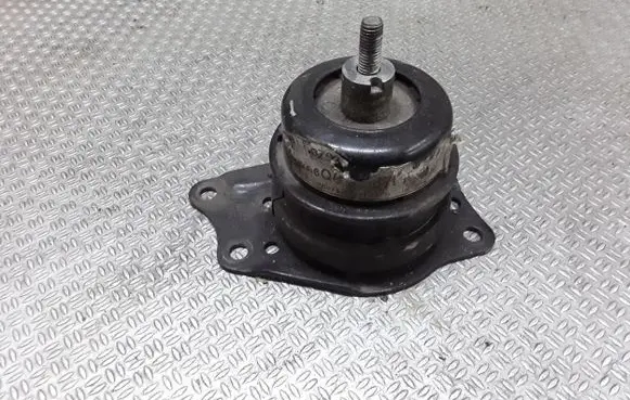 Seat Ibiza IV (6J,6P) Engine mount bracket