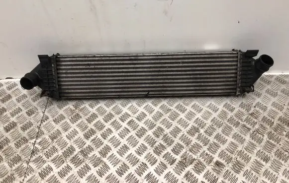 Ford Focus Intercooler radiator 8V619L440AC