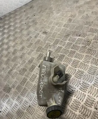 Ford Transit Master brake cylinder