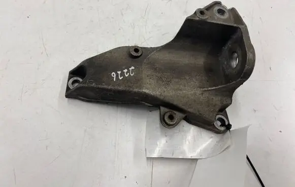 Audi A6 S6 C5 4B Gearbox mounting bracket 8D0399114AJ