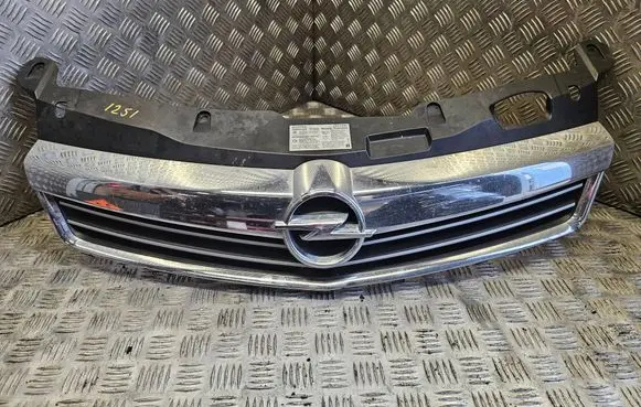 Opel Astra H Front bumper upper radiator grill 13225780 461088395