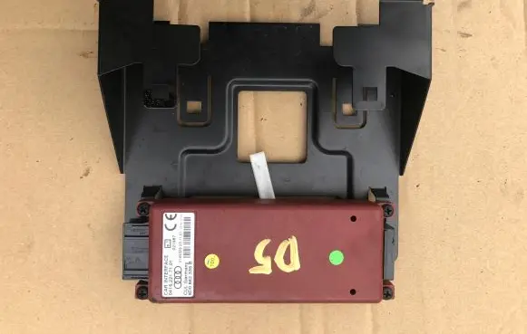 Volkswagen PASSAT B5.5 Phone control unit/module 8D0862335B