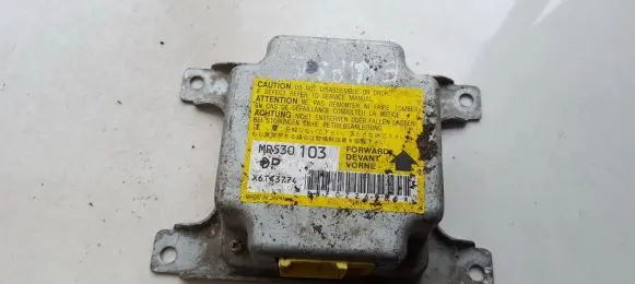 Mitsubishi Eclipse Airbag control unit/module mr530103 x6t43774