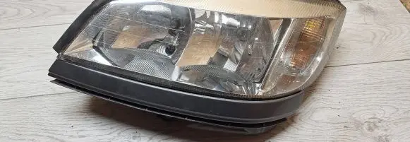 Opel Zafira A Headlight/headlamp 89100054
