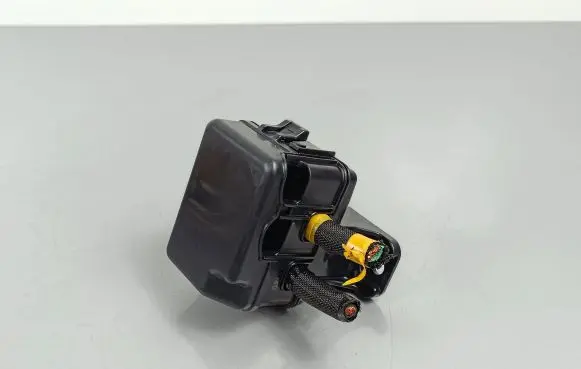 Suzuki SX4 S-Cross Fuse module