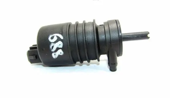 Volkswagen Caddy Windscreen/windshield washer pump