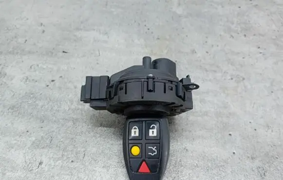 Volvo V50 Ignition lock R-LPD1-03-0185