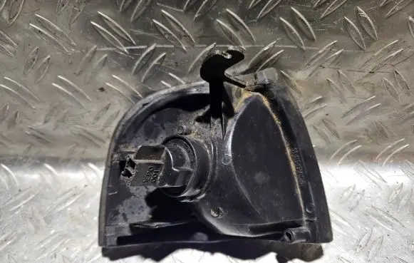 Nissan Sunny Front indicator light 082151561
