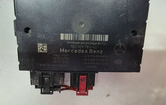 Mercedes-Benz Sprinter W906 Tow bar trailer control unit/module 5DS009781
