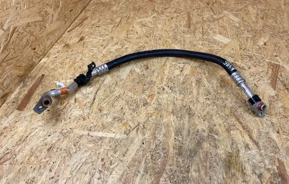 Ford Focus Air conditioning (A/C) pipe/hose JX6119N602MC