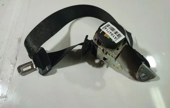 Opel Zafira B Rear seatbelt 13242320