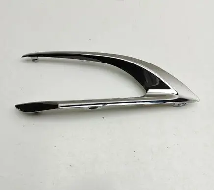 Peugeot 5008 II Front fog light trim/grill 9810876777
