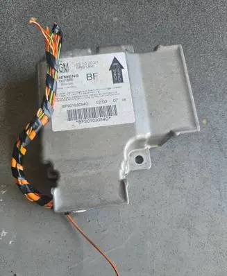 Opel Signum Airbag control unit/module 13102021 BFS0103054Q 5WK43262