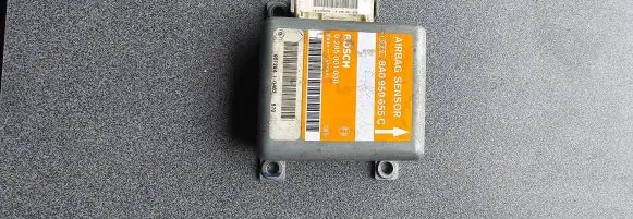 Audi A4 S4 B5 8D Airbag control unit/module 8A0959655C 0285001038