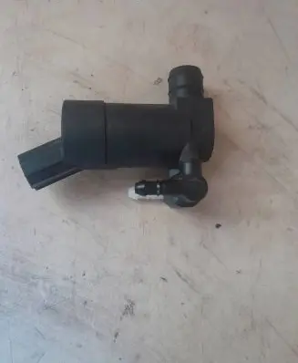 Ford C-MAX I Windscreen/windshield washer pump PA6GB25