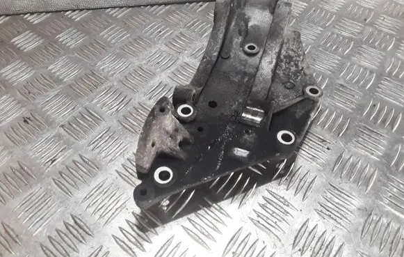 Ford S-MAX Generator/alternator bracket 9682367380