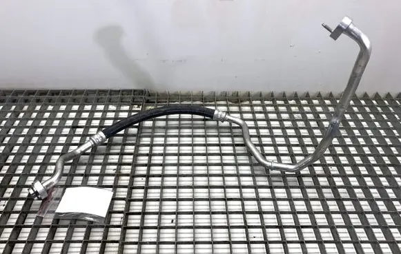 Seat Ateca Air conditioning (A/C) pipe/hose 5Q0816743H