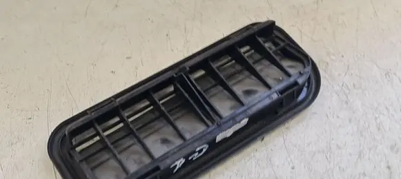 Citroen C1 Quarter panel pressure vent 629300H010