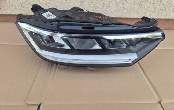 Volkswagen T-Roc Headlight/headlamp 2GA941006H