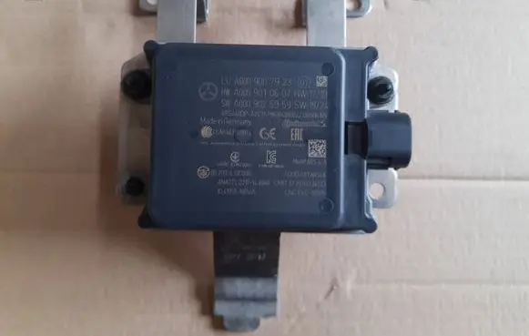 Mercedes-Benz EQA Distronic sensor radar A0009007923 A2436221900