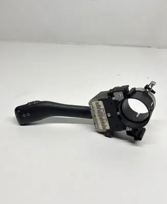 Volkswagen Golf IV Indicator stalk 8L0953513G 080399 8L0553513G