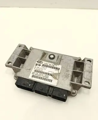 Citroen C4 I Picasso Engine control unit/module 9660774680 5HS60Z19F 9659580780