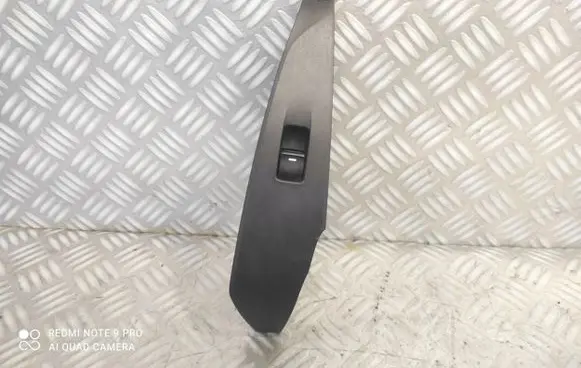 Mazda 6 Electric window control switch GHP9685L6