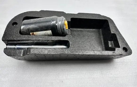 Mercedes-Benz S W222 Tool set A2228980014