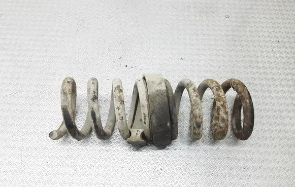 Mercedes-Benz E W210 Rear coil spring