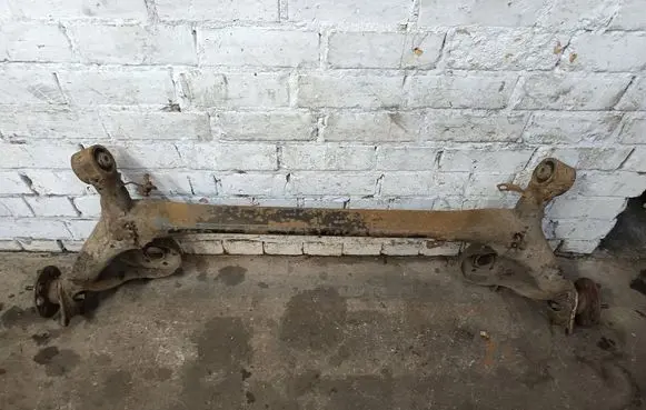 Toyota Auris E180 Rear axle beam 