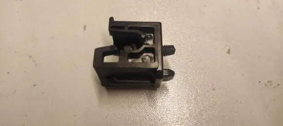 KIA Rio Headlight/headlamp mounting bracket 