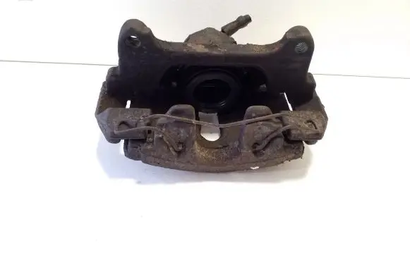 Volkswagen Eos Front brake caliper
