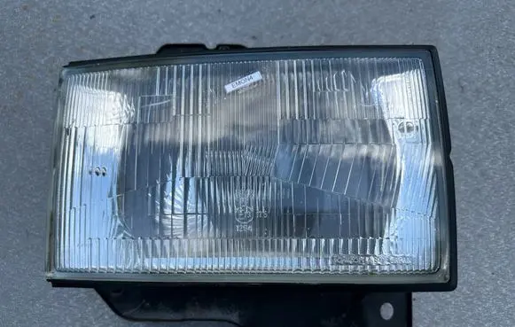 Opel Monterey Headlight/headlamp 1216469